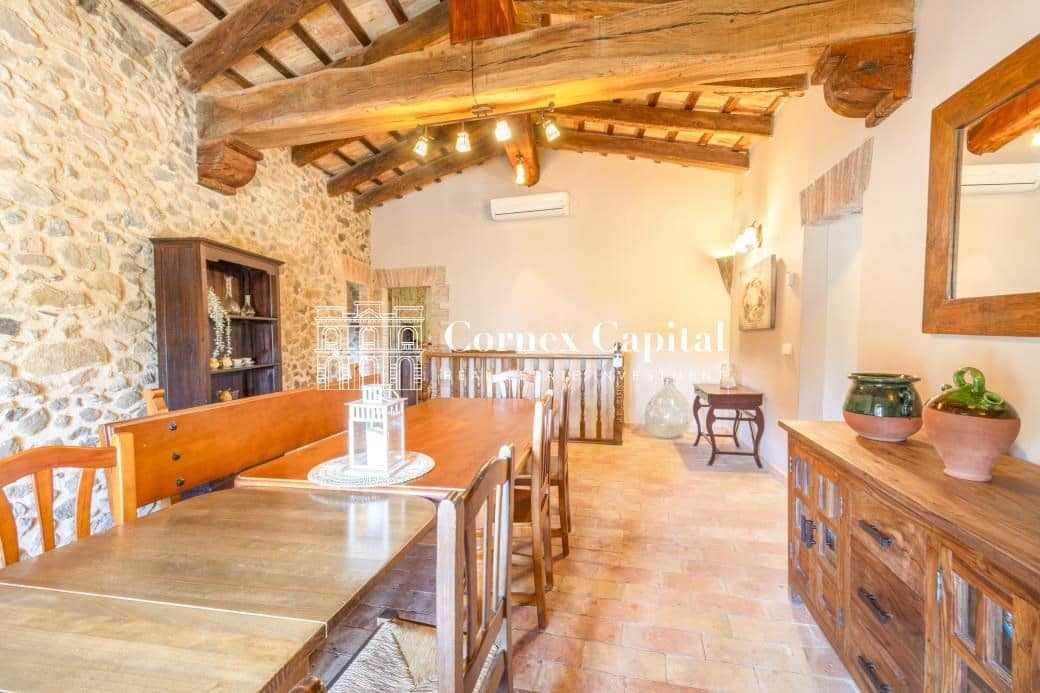 8 bedroom Finca/Country House for sale in Rupia with pool garage - € 1,275,000 (Ref: 9719709)