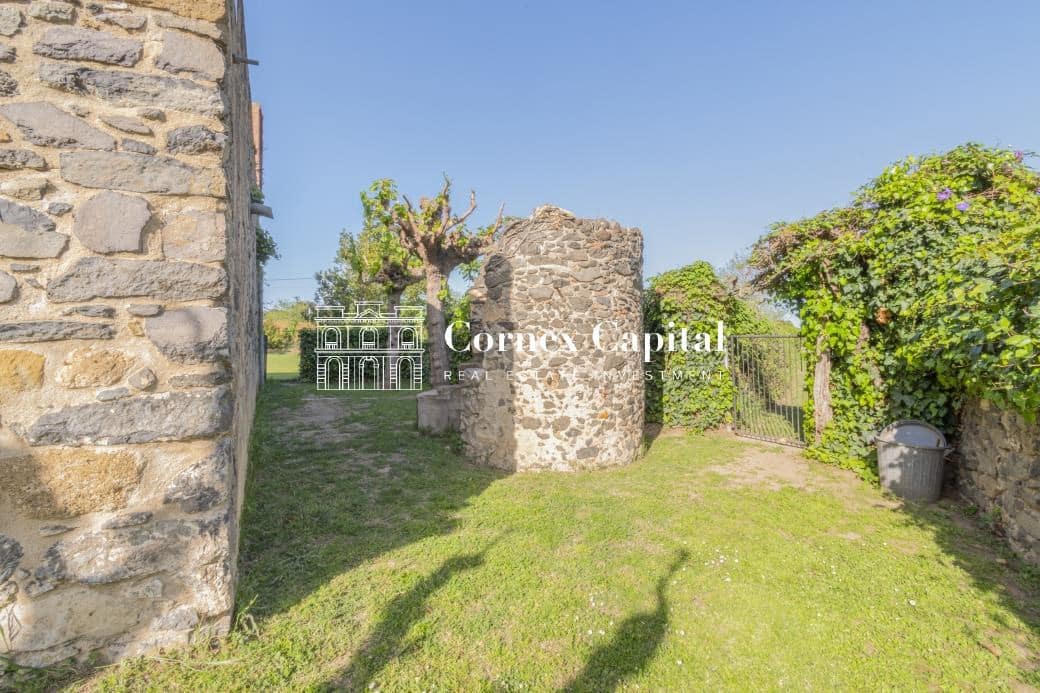 8 bedroom Finca/Country House for sale in Rupia with pool garage - € 1,275,000 (Ref: 9719709)