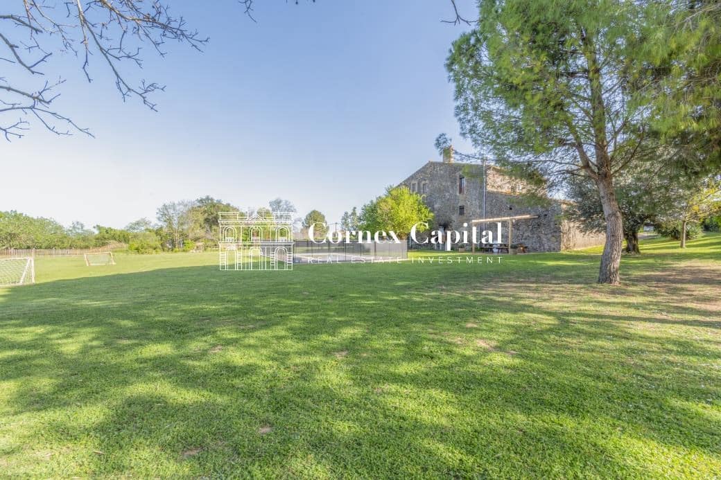 8 bedroom Finca/Country House for sale in Rupia with pool garage - € 1,275,000 (Ref: 9719709)