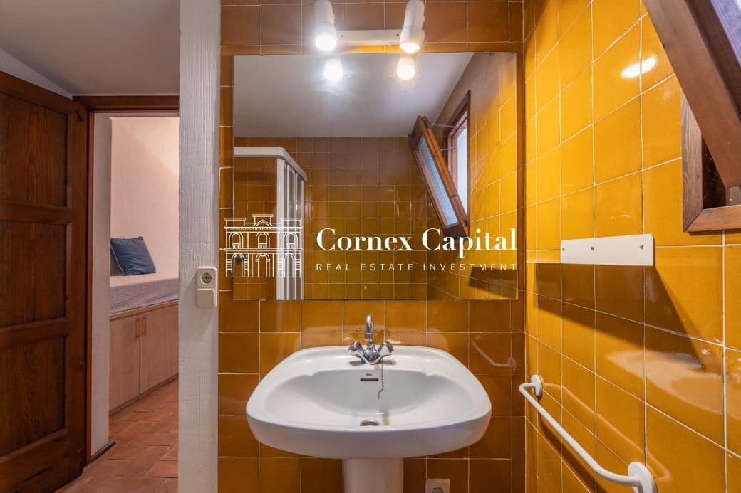 6 bedroom Townhouse for sale in Torroella de Montgri - € 875,000 (Ref: 9726458)