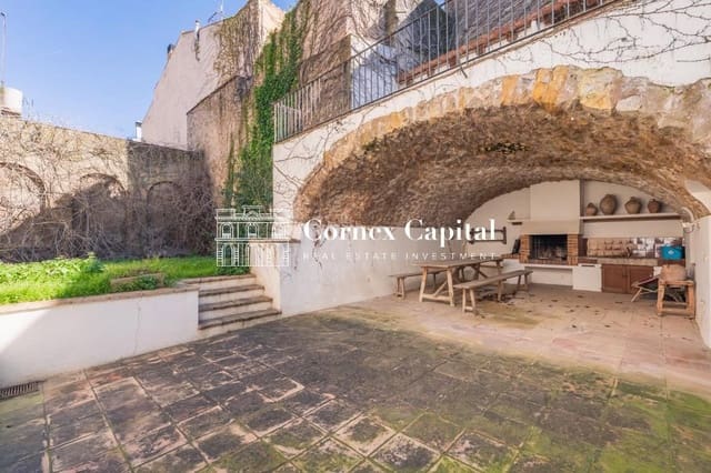 6 slaapkamer Huis te koop in Torroella de Montgrí met garage - € 875.000 (Ref: 9726458)