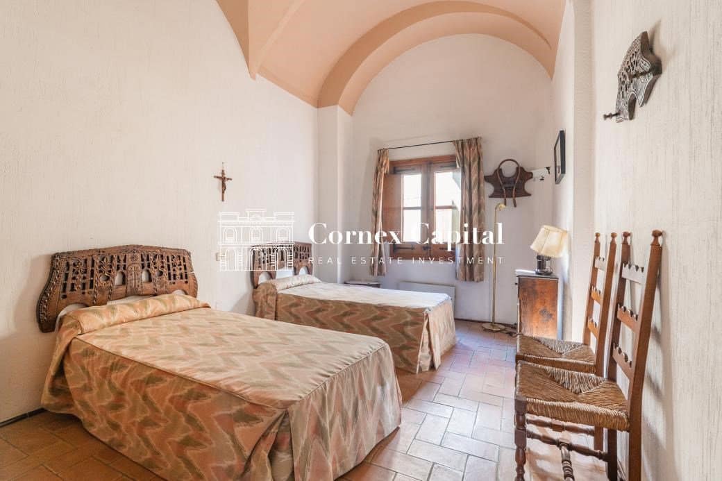 6 chambre Maison de Ville à vendre à Torroella de Montgri avec garage - 875 000 € (Ref: 9726458)