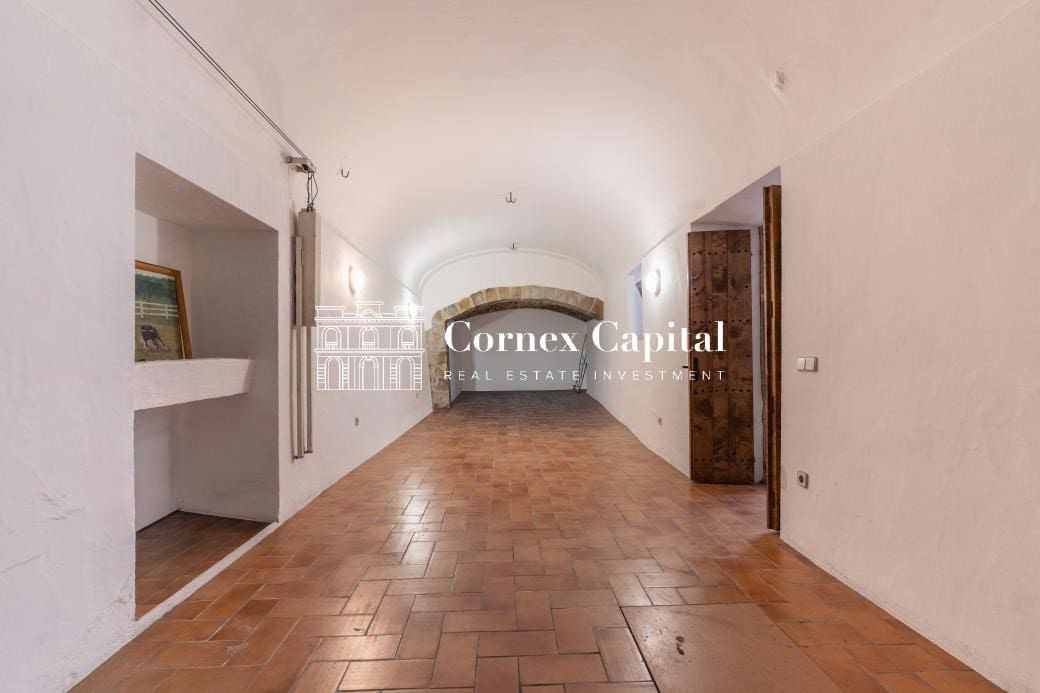 6 chambre Maison de Ville à vendre à Torroella de Montgri avec garage - 875 000 € (Ref: 9726458)