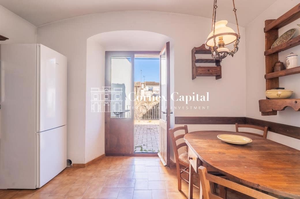 6 chambre Maison de Ville à vendre à Torroella de Montgri avec garage - 875 000 € (Ref: 9726458)