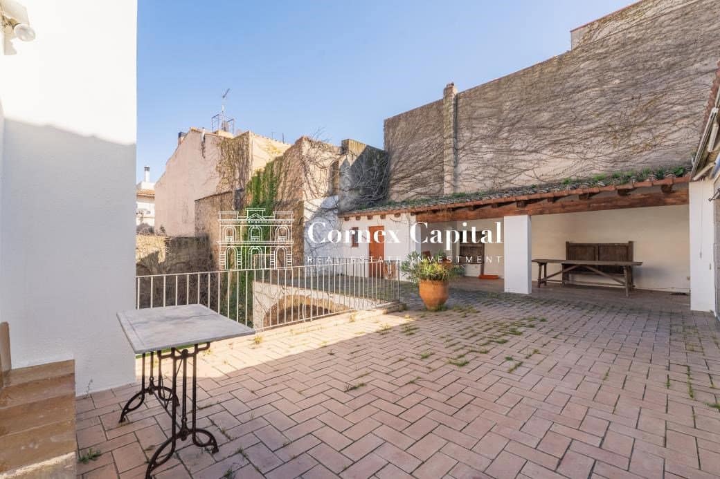 6 chambre Maison de Ville à vendre à Torroella de Montgri avec garage - 875 000 € (Ref: 9726458)