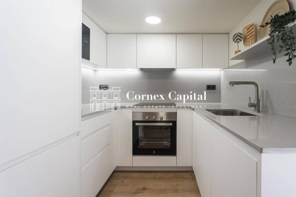 Apartamento de 3 habitaciones en Barcelona ciudad en venta - 750.000 € (Ref: 9738449)