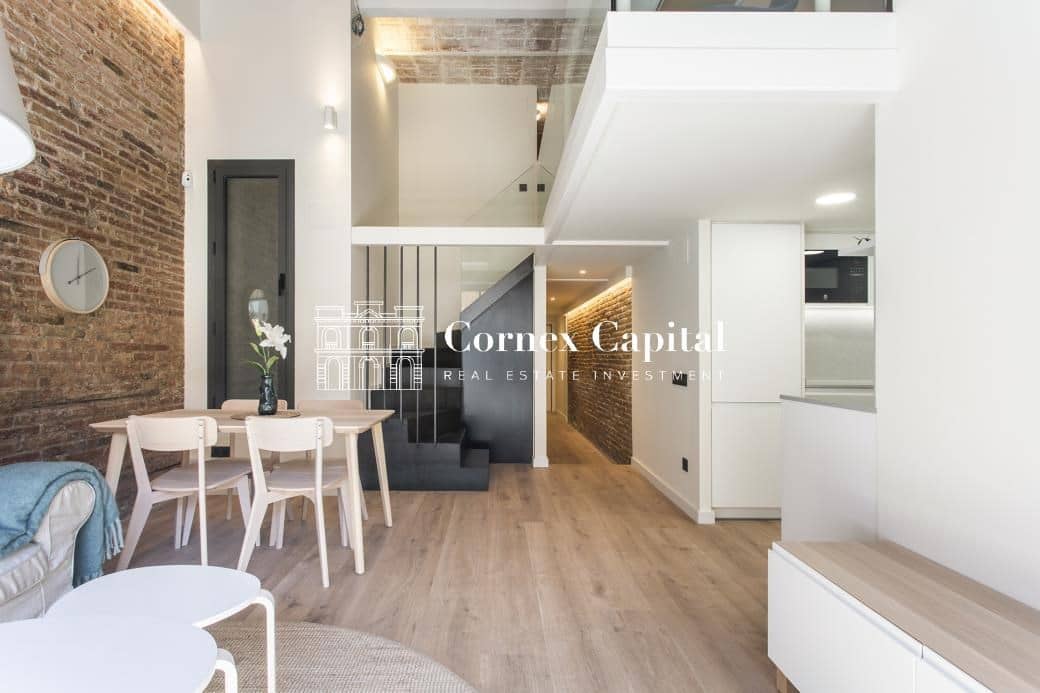Apartamento de 3 habitaciones en Barcelona ciudad en venta - 750.000 € (Ref: 9738449)