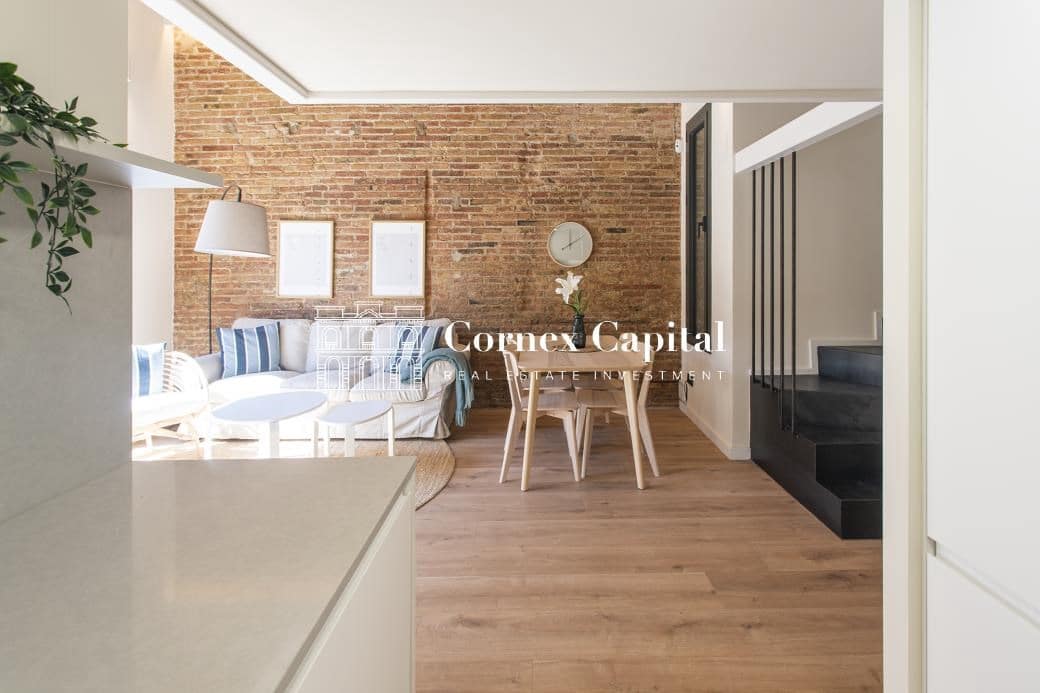 Apartamento de 3 habitaciones en Barcelona ciudad en venta - 750.000 € (Ref: 9738449)