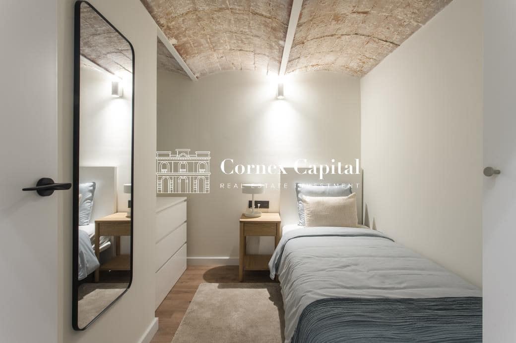 Apartamento de 3 habitaciones en Barcelona ciudad en venta - 750.000 € (Ref: 9738449)
