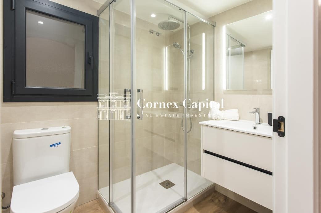 Apartamento de 3 habitaciones en Barcelona ciudad en venta - 750.000 € (Ref: 9738449)