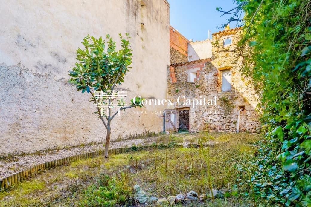 4 bedroom Townhouse for sale in Fontanilles - € 450,000 (Ref: 9741660)