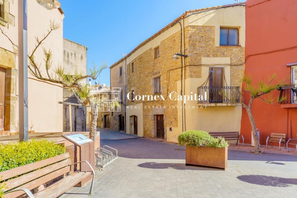 4 bedroom Townhouse for sale in Fontanilles - € 450,000 (Ref: 9741660)