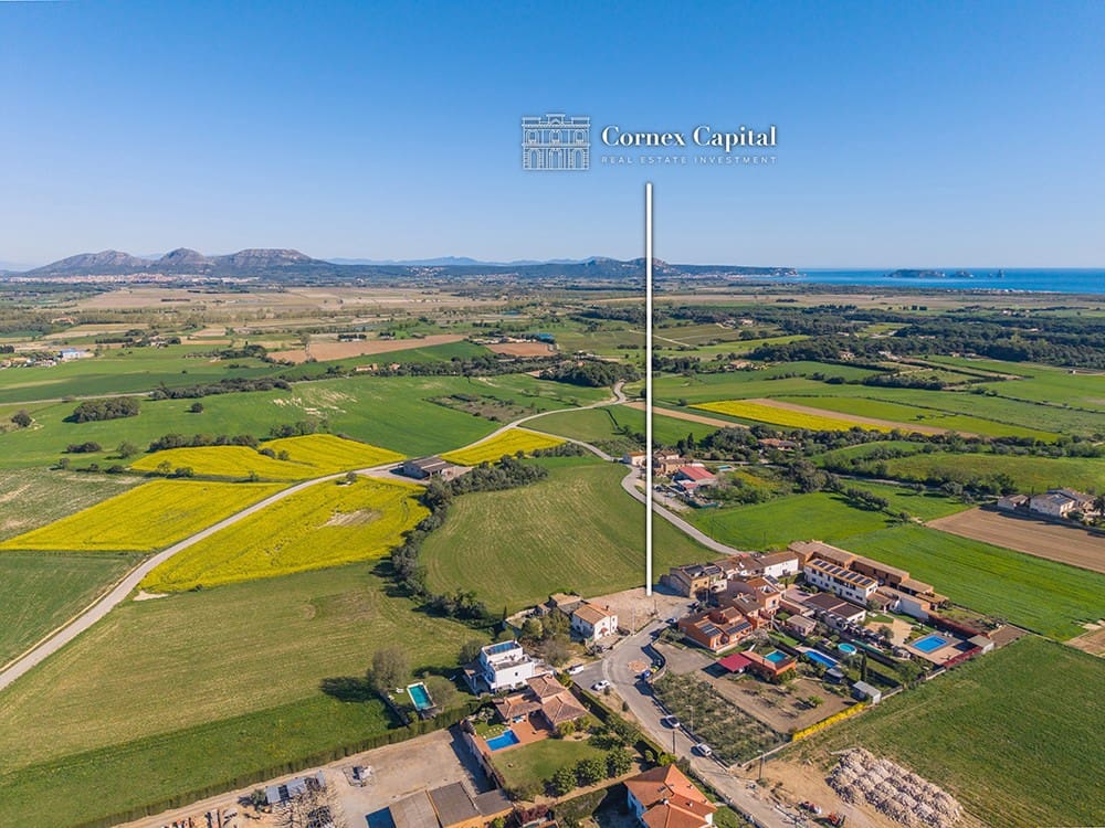 4 bedroom Terraced Villa for sale in Pals with pool garage - € 1,195,000 (Ref: 9751879)
