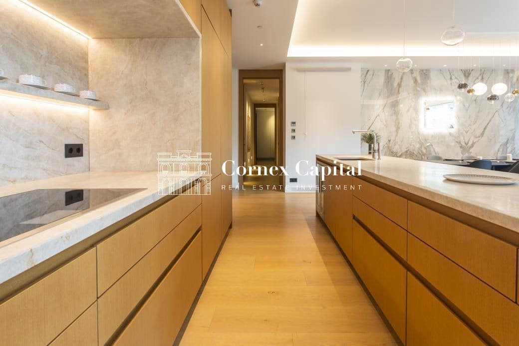 Apartamento de 2 habitaciones en Barcelona ciudad en venta con piscina garaje - 3.900.000 € (Ref: 9751881)