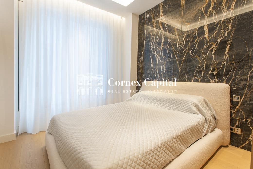 Apartamento de 2 habitaciones en Barcelona ciudad en venta con piscina garaje - 3.900.000 € (Ref: 9751881)