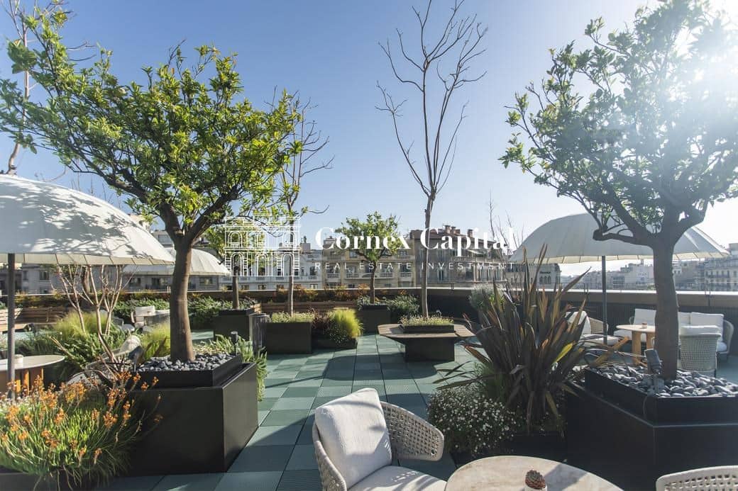 2 soveværelse Lejlighed til salg i Barcelona by med swimmingpool garage - € 3.900.000 (Ref: 9751881)