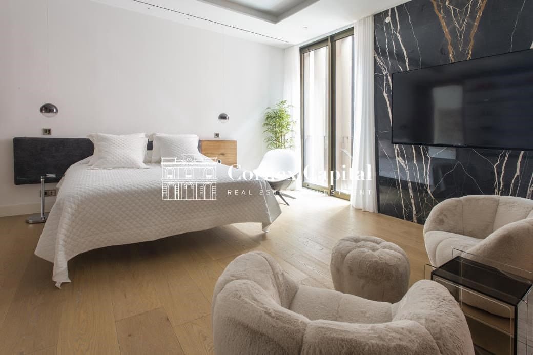 2 soveværelse Lejlighed til salg i Barcelona by med swimmingpool garage - € 3.700.000 (Ref: 9751881)