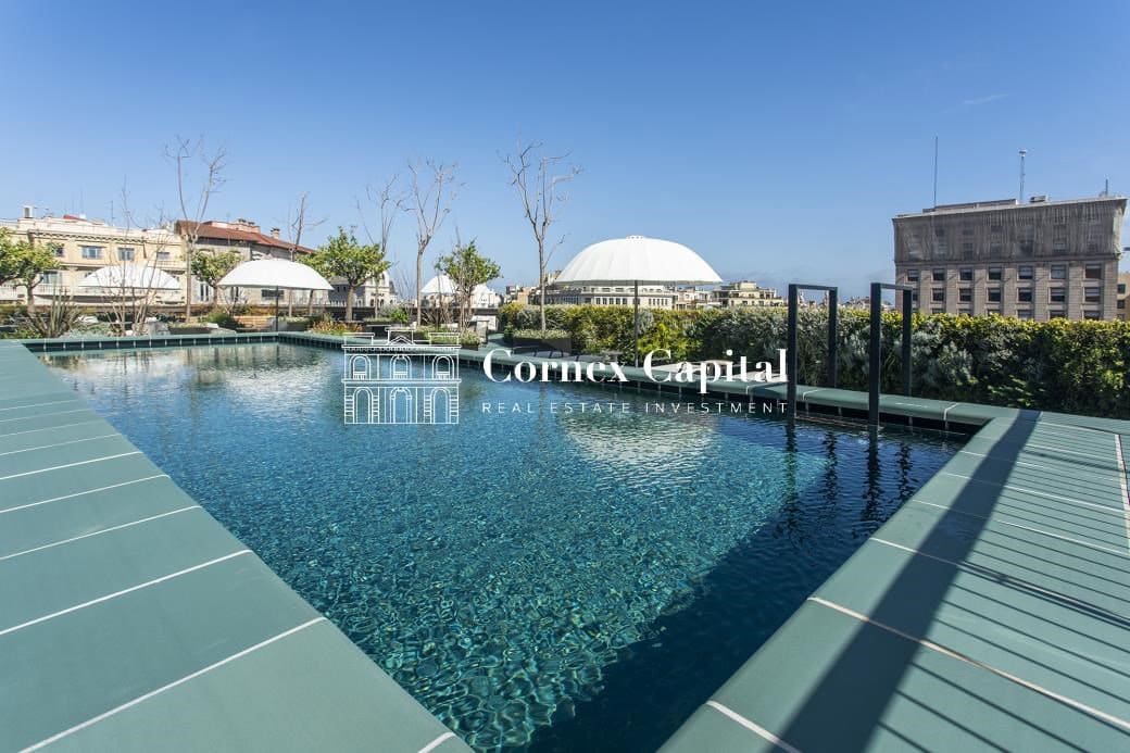 2 soveværelse Lejlighed til salg i Barcelona by med swimmingpool garage - € 3.700.000 (Ref: 9751881)