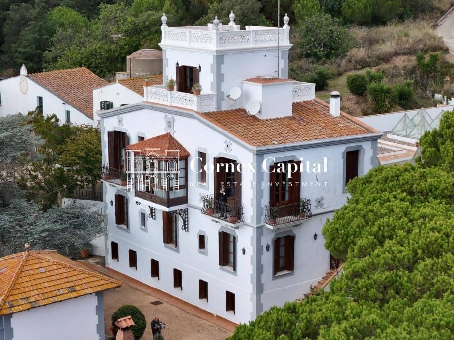 11 soveværelse Finca/Landehus til salg i Sant Andreu de Llavaneres med swimmingpool garage - € 4.900.000 (Ref: 9755557)