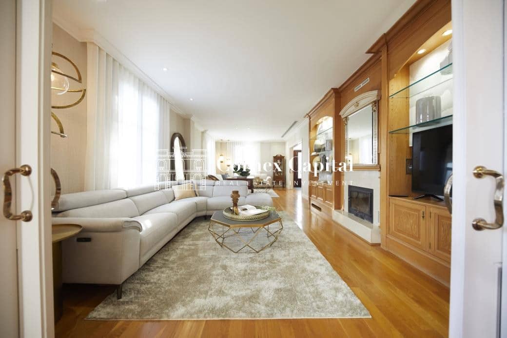 11 bedroom Finca/Country House for sale in Sant Andreu de Llavaneres with pool garage - € 4,900,000 (Ref: 9755557)