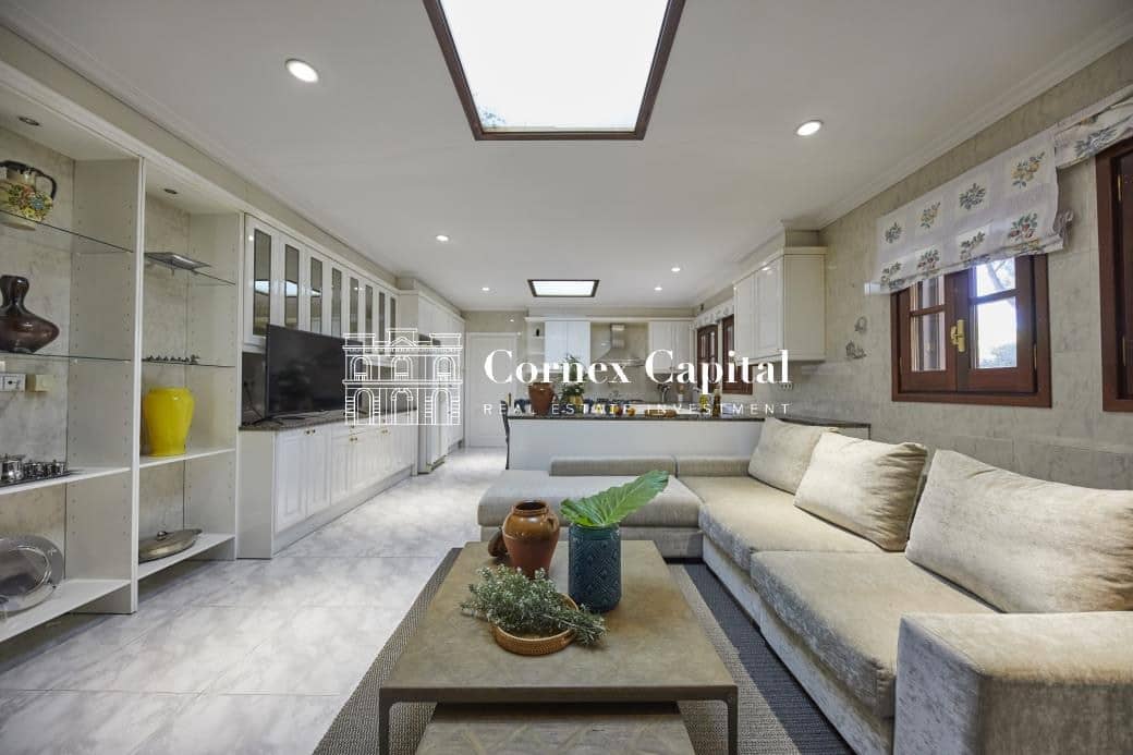 11 bedroom Finca/Country House for sale in Sant Andreu de Llavaneres with pool garage - € 4,900,000 (Ref: 9755557)