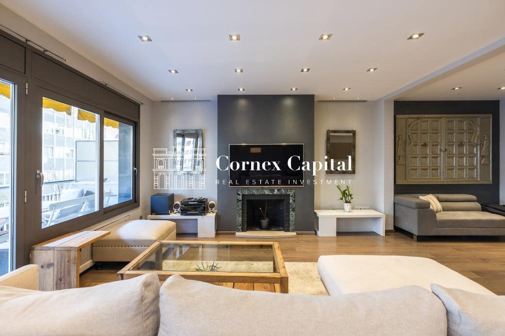 5 slaapkamer Appartement te koop in Barcelona stad met garage - € 1.700.000 (Ref: 9772897)