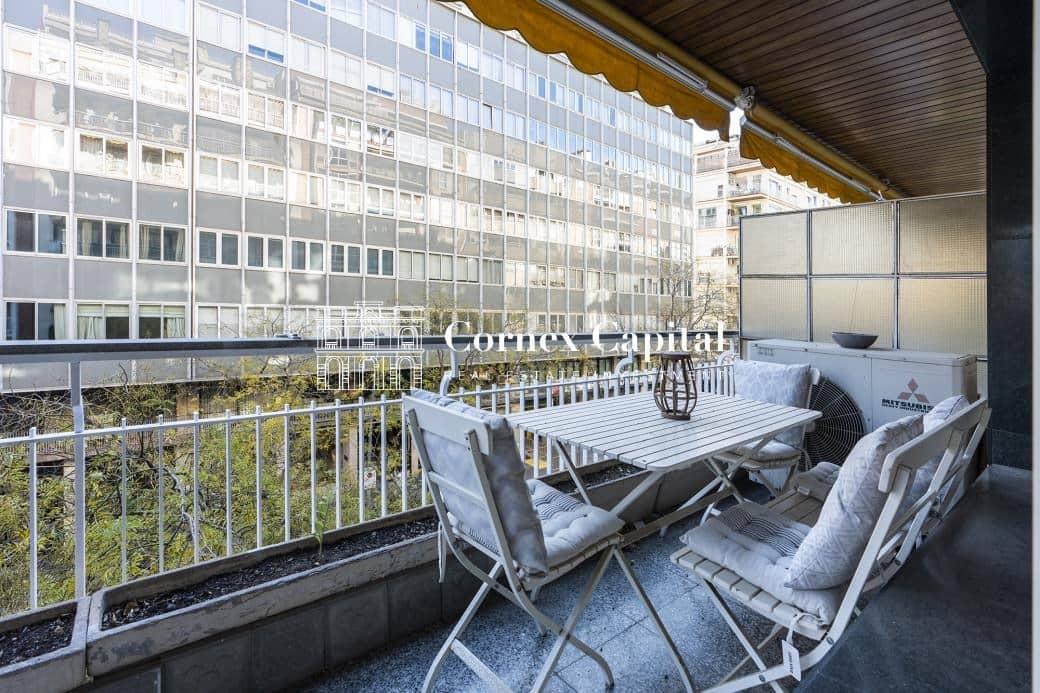 5 slaapkamer Appartement te koop in Barcelona stad met garage - € 1.700.000 (Ref: 9772897)