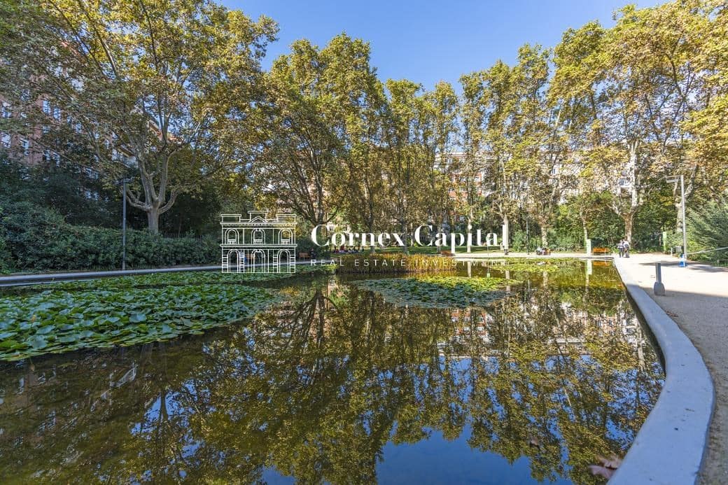 5 slaapkamer Appartement te koop in Barcelona stad met garage - € 1.700.000 (Ref: 9772897)