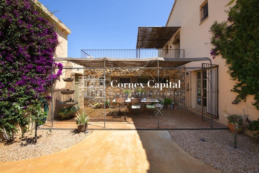 7 camera da letto Finca/Casa di Campagna in vendita in Parlava con piscina garage - 2.850.000 € (Rif: 9788304)