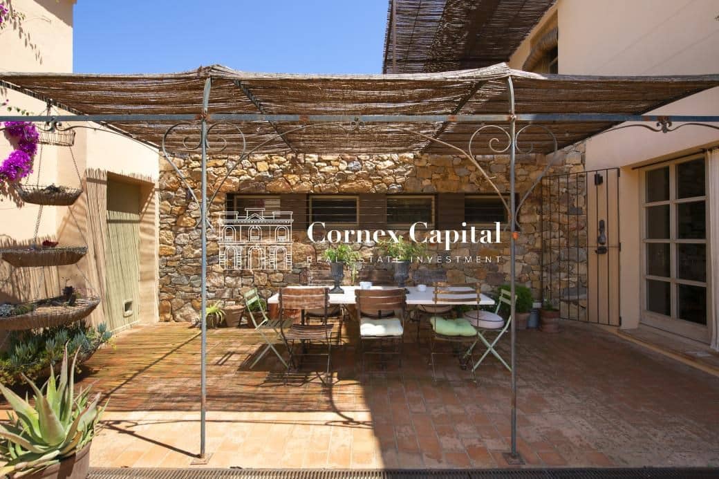 7 camera da letto Finca/Casa di Campagna in vendita in Parlava con piscina garage - 2.850.000 € (Rif: 9788304)
