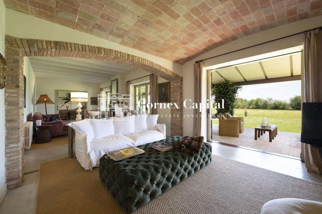 7 camera da letto Finca/Casa di Campagna in vendita in Parlava con piscina garage - 2.850.000 € (Rif: 9788304)