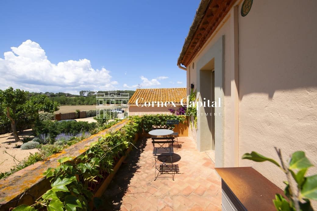 7 camera da letto Finca/Casa di Campagna in vendita in Parlava con piscina garage - 2.850.000 € (Rif: 9788304)