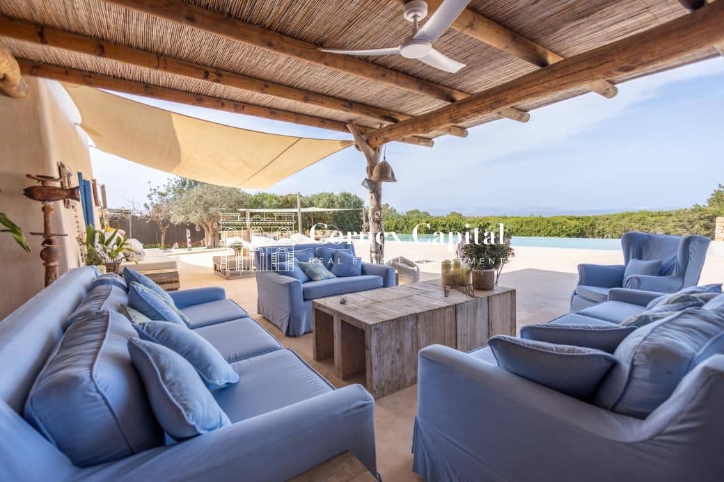 8 sypialnia Willa na sprzedaż w Sant Francesc de Formentera z basenem garażem - 12 000 000 € (Ref: 9794456)