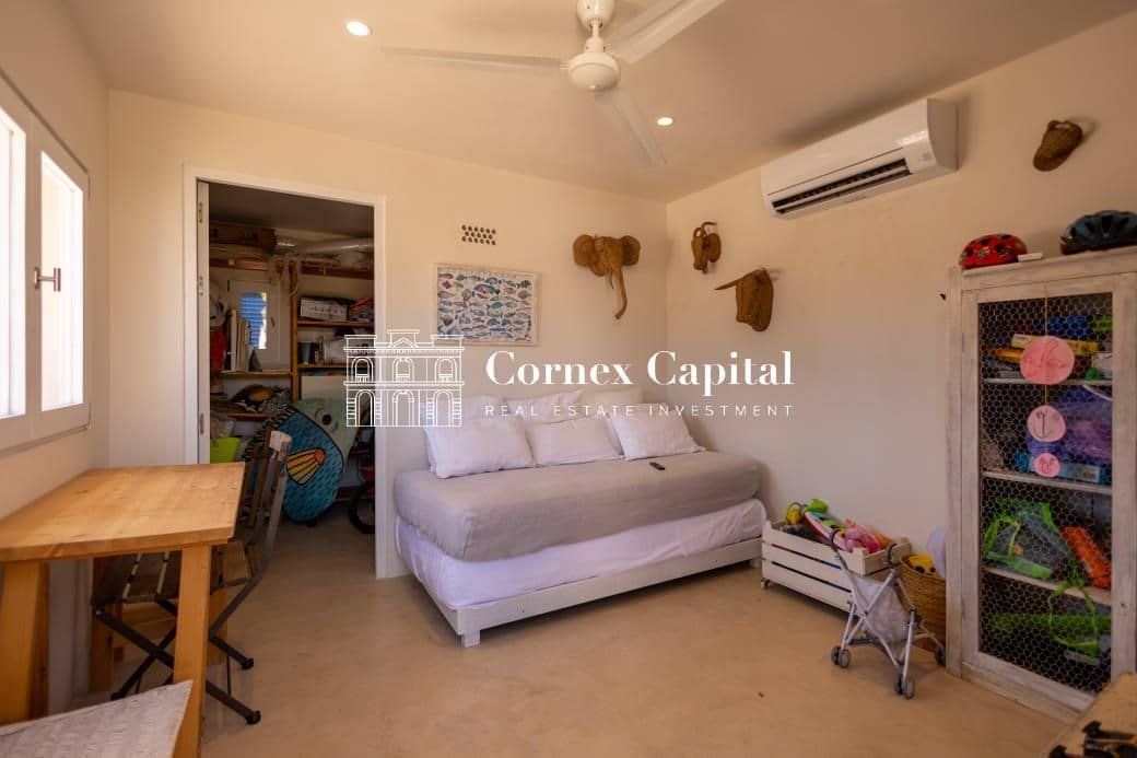 8 sypialnia Willa na sprzedaż w Sant Francesc de Formentera z basenem garażem - 12 000 000 € (Ref: 9794456)