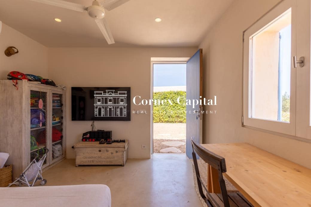 8 sypialnia Willa na sprzedaż w Sant Francesc de Formentera z basenem garażem - 12 000 000 € (Ref: 9794456)