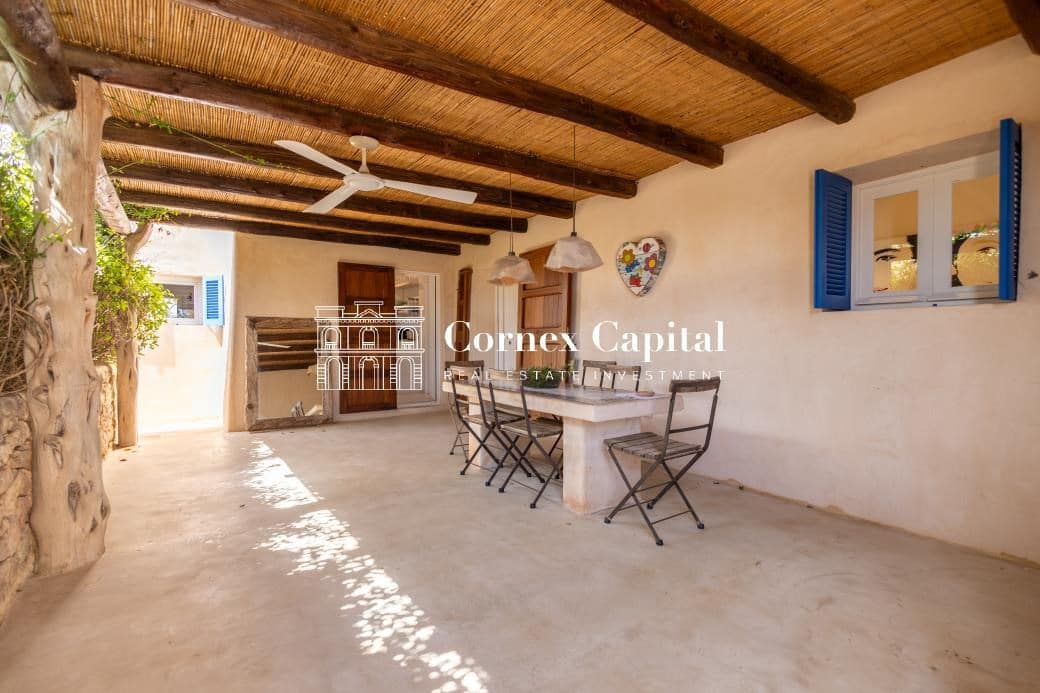 8 sypialnia Willa na sprzedaż w Sant Francesc de Formentera z basenem garażem - 12 000 000 € (Ref: 9794456)