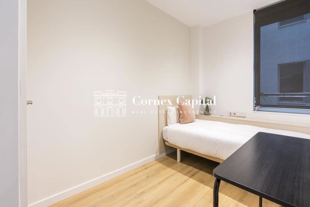 3 sovrum Lägenhet till salu i Barcelona stad med pool - 583 000 € (Ref: 9794457)