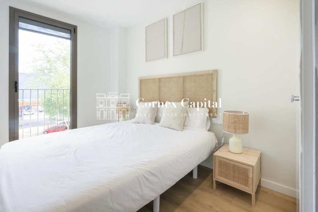 3 sovrum Lägenhet till salu i Barcelona stad med pool - 583 000 € (Ref: 9794457)
