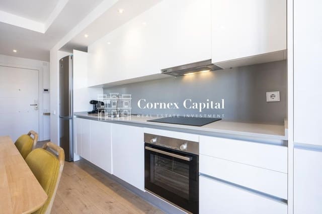 3 makuuhuone Huoneisto myytävänä paikassa El Poblenou, Barcelona kaupunki mukana uima-altaan - 587 000 € (Ref: 9794460)