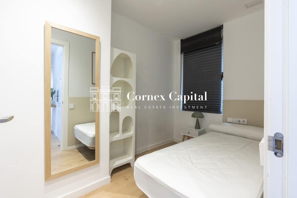 Apartamento de 3 habitaciones en Barcelona ciudad en venta con piscina - 602.000 € (Ref: 9794465)