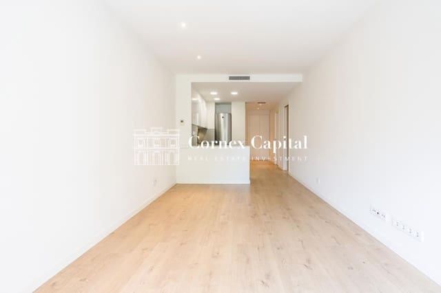 2 makuuhuone Huoneisto myytävänä paikassa El Poblenou, Barcelona kaupunki mukana uima-altaan - 525 000 € (Ref: 9794467)
