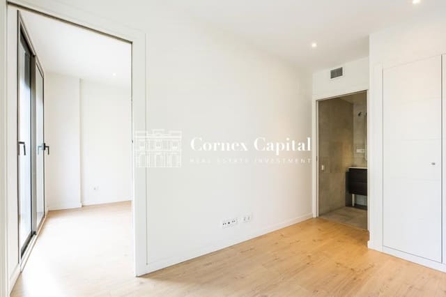 2 sovrum Lägenhet till salu i El Poblenou, Barcelona stad med pool - 538 000 € (Ref: 9794468)