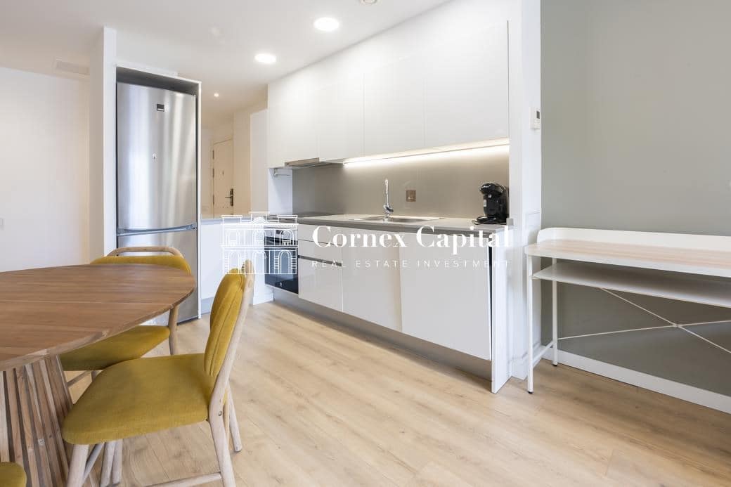 3 slaapkamer Appartement te koop in Barcelona stad met zwembad - € 602.000 (Ref: 9794470)