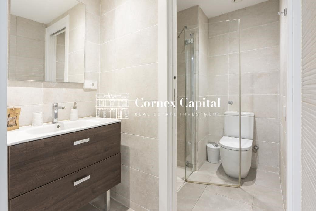 3 slaapkamer Appartement te koop in Barcelona stad met zwembad - € 602.000 (Ref: 9794470)