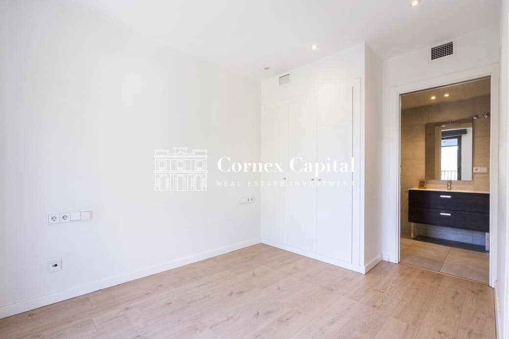 Apartamento de 3 habitaciones en Barcelona ciudad en venta con piscina - 610.000 € (Ref: 9794474)