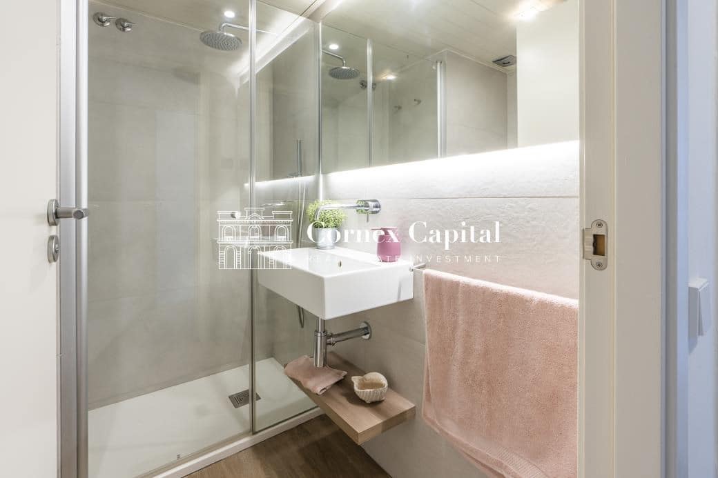 3 sovrum Lägenhet till salu i Barcelona stad med pool garage - 1 100 000 € (Ref: 9799119)