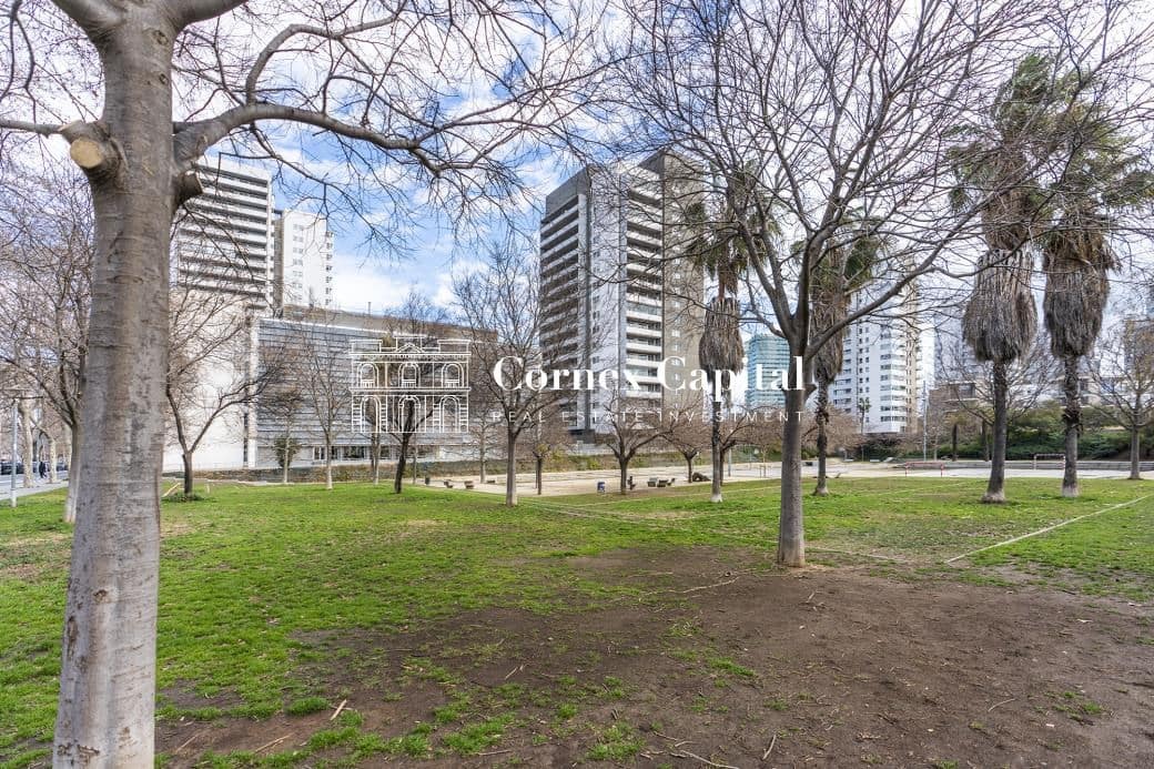 3 sovrum Lägenhet till salu i Barcelona stad med pool garage - 1 100 000 € (Ref: 9799119)