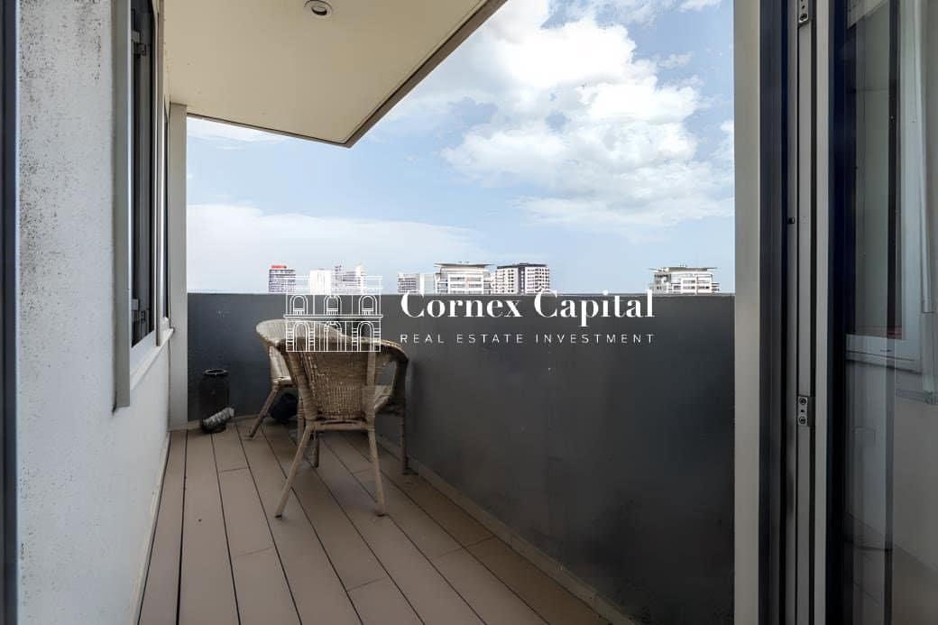 3 sypialnia Apartament na sprzedaż w Miasto Barcelona z basenem garażem - 1 100 000 € (Ref: 9799119)