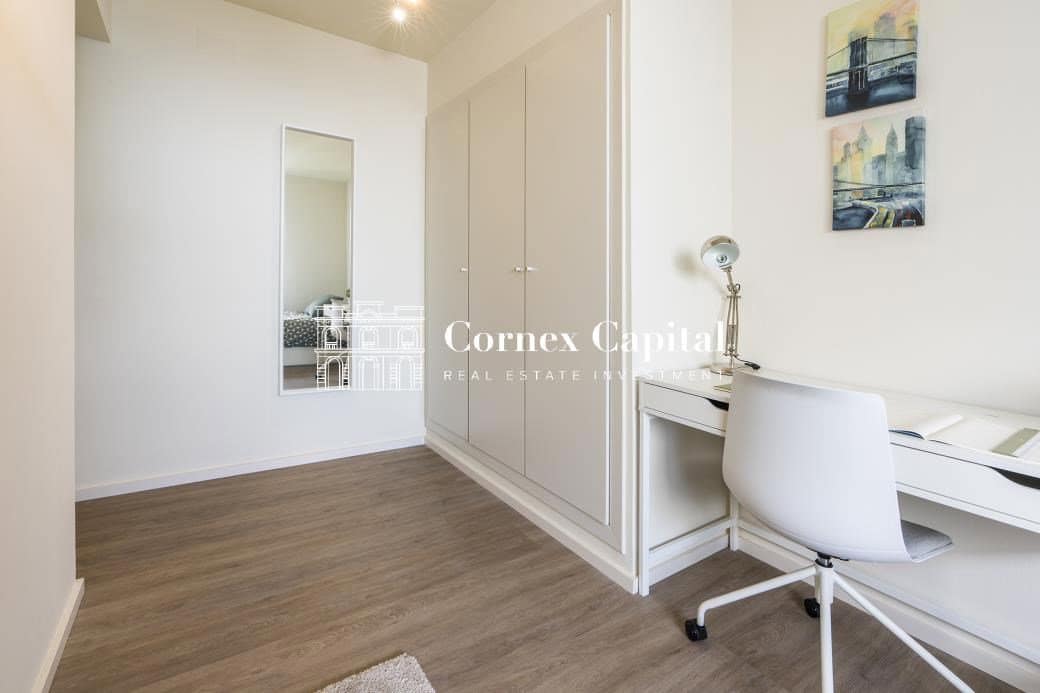 3 sypialnia Apartament na sprzedaż w Miasto Barcelona z basenem garażem - 1 100 000 € (Ref: 9799119)