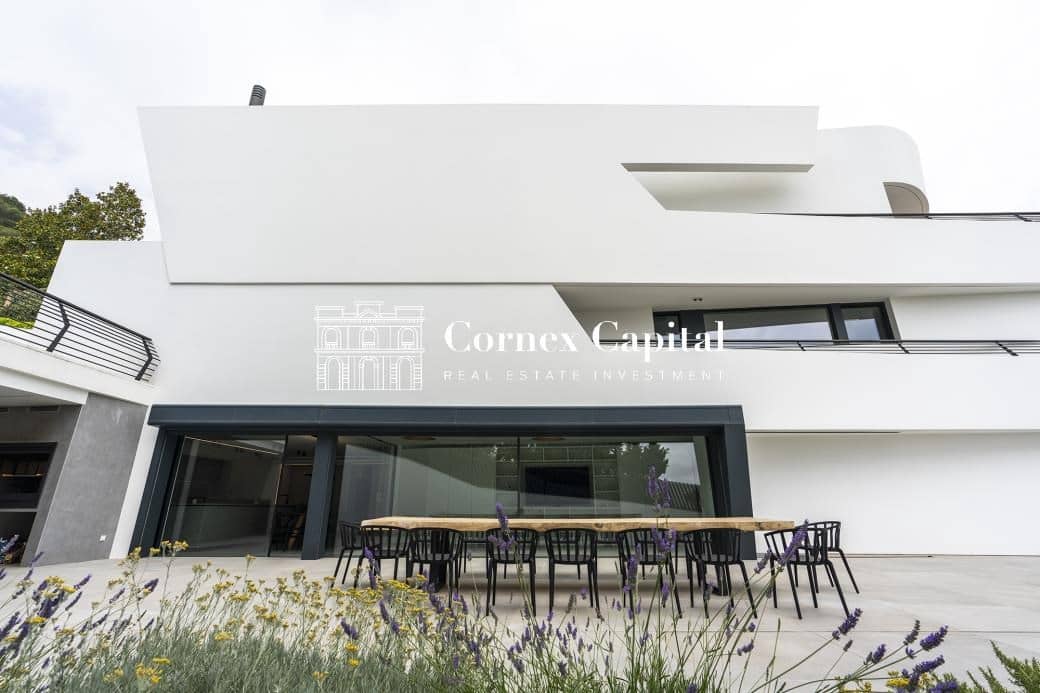 7 sovrum Villa till salu i Barcelona stad med pool garage - 20 000 000 € (Ref: 9811366)